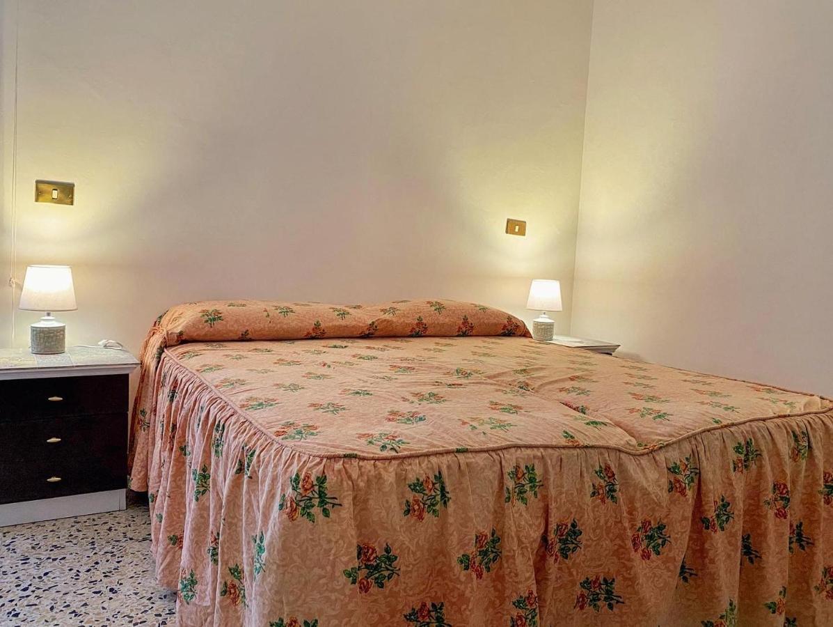 Elle Shelter Hotel Scanzano Buitenkant foto